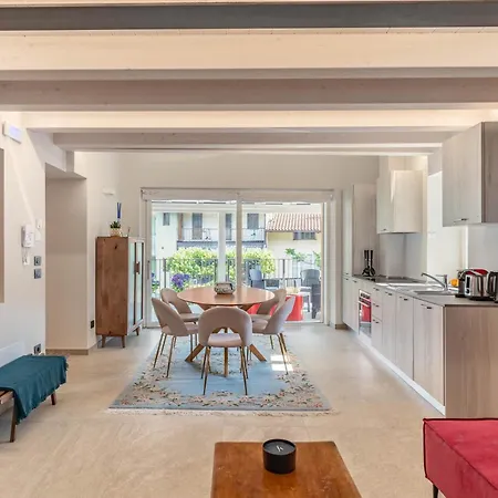 Apartment Luxury 2br W/ River Castle View In Borgo Valsugana